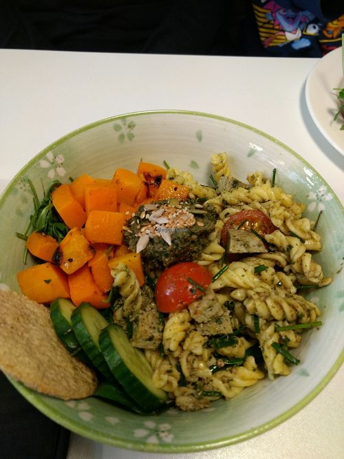pesto pasta bowl at Picnic in Glasgow