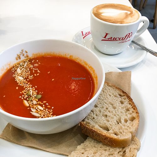 roasted red pepper soup at Picnic in Glasgow