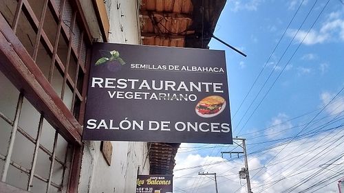 Exterior sign at Semillas de Albahaca in Tunja