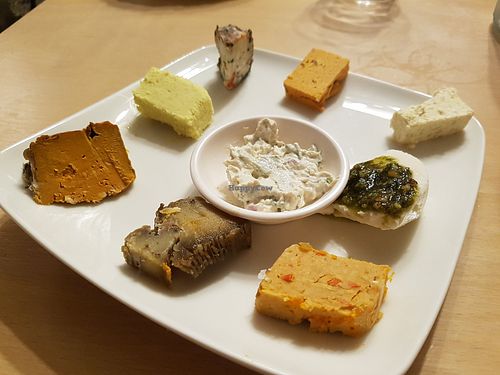 Cheese platter at Le Faitout Vegan in Paris