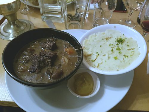 Seitan bourguignon at Le Faitout Vegan in Paris