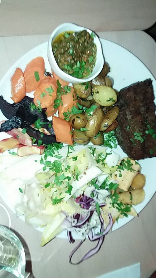 steak frites vegan 15 euros at Le Faitout Vegan in Paris