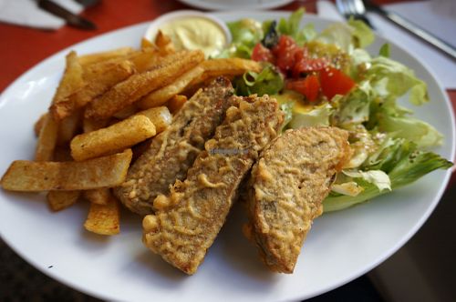 Fish & Chips at Le Faitout Vegan in Paris