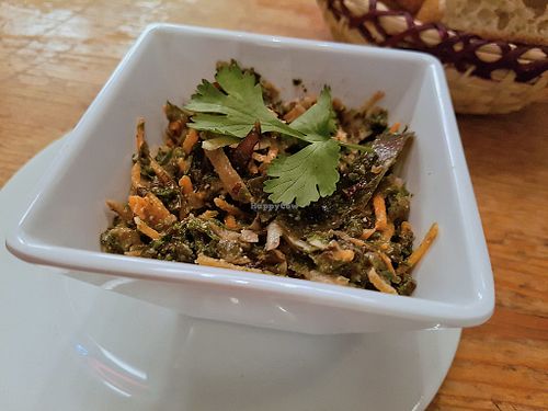 Algae tartar at Le Faitout Vegan in Paris