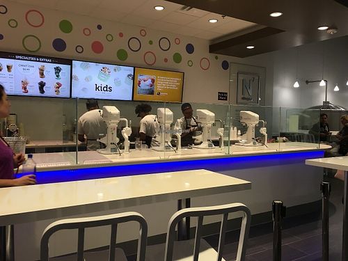 inside at Creamistry in Scottsdale