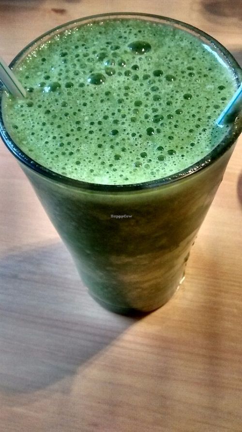 Green smoothie at Holy Cow in Edinburgh