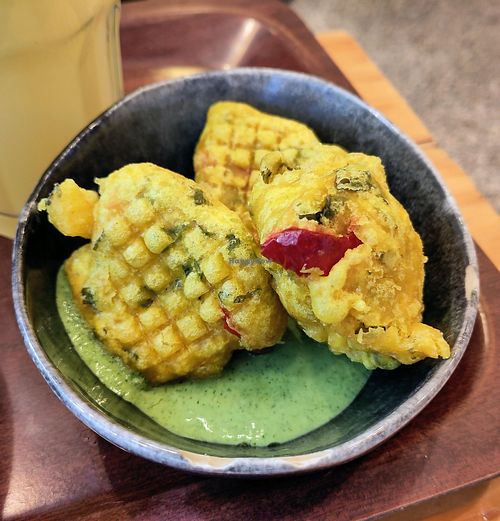 Mofo Sakai (beignets) at So Nat - Bourdaloue in Paris