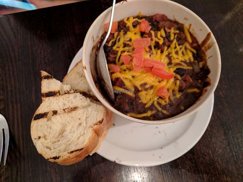 Citizen Chili with french bread at Citizen Eatery in Austin