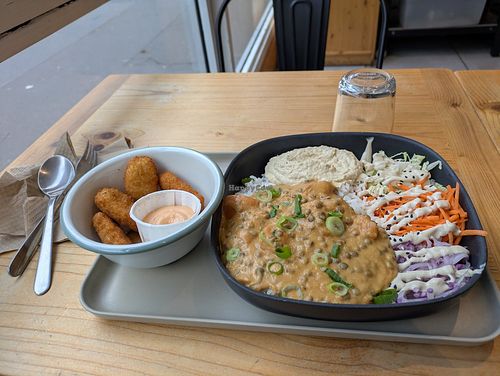 Nuggets side and lentil bowl, so good! at Season Square in Paris