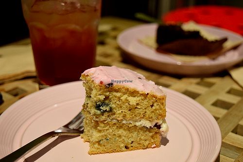 cake at Oons Creative - 온스 in Seoul