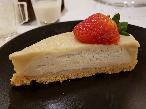 Cheese cake  at Veganerie - Ratchathewi in Bangkok