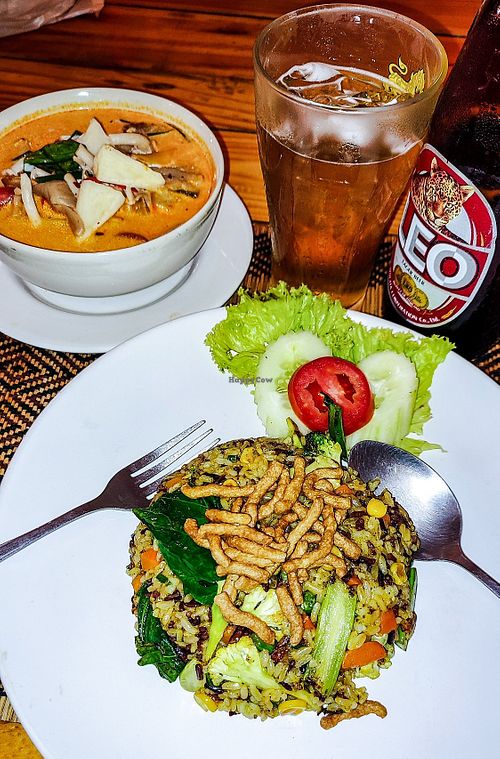 Tom Yam & Fried Rice at Vegan Heaven in Chiang Mai