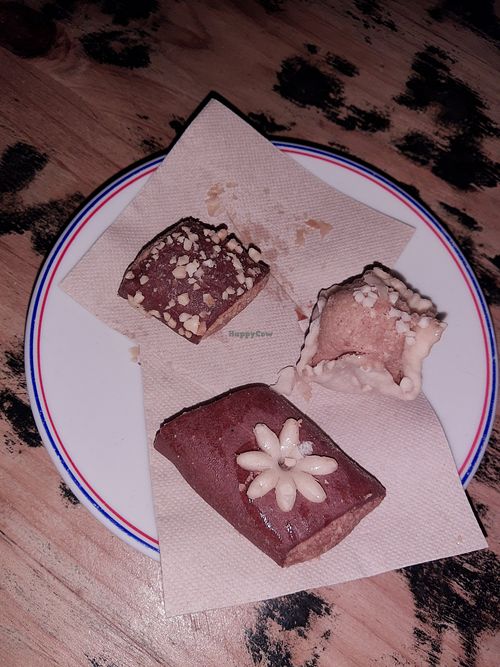 Deserts at Teteria India in Barcelona