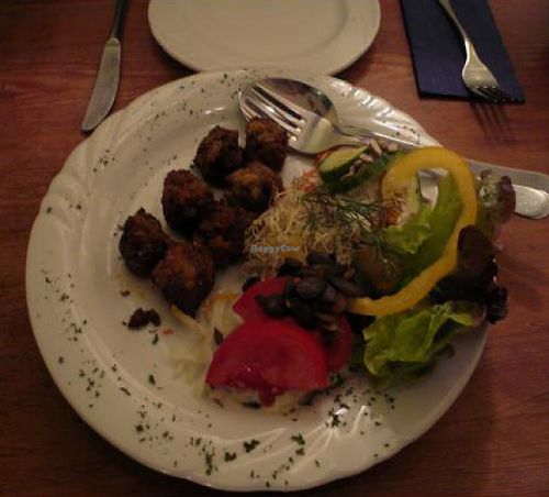 Starter: Stuffed Mushrooms.
Vorspeise: Gefüllte Champignons 6,90€ at Canape in Dinslaken