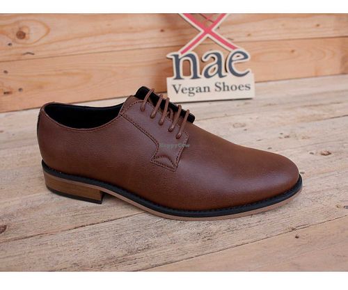 NAE Vegan Shoes Halbschuhe tan. at Shoezuu in Gelsenkirchen