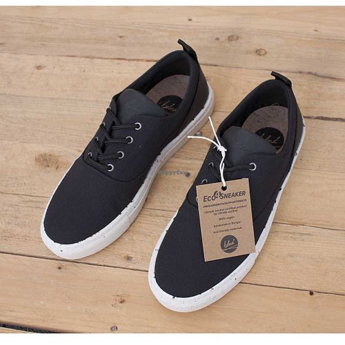 Bleed Clothing ECO4 klimaneutrale Sneaker at Shoezuu in Gelsenkirchen