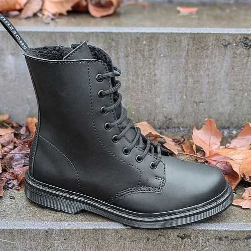  at Shoezuu in Gelsenkirchen