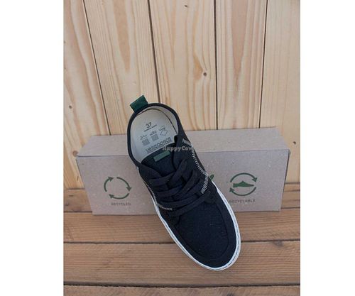 Vesica Piscis Footwear at Shoezuu in Gelsenkirchen