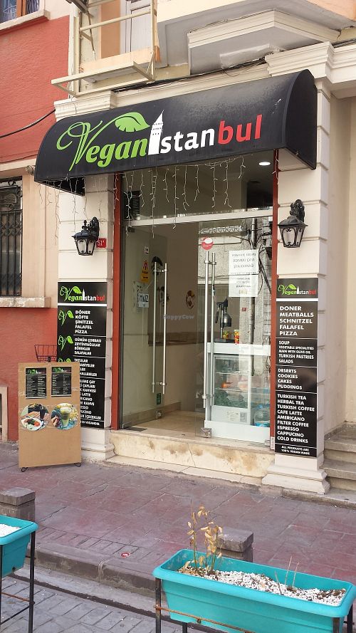 Entrance at Vegan Istanbul in Istanbul