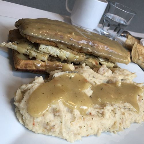 Le Tofuinsky at Vegano in Montreal