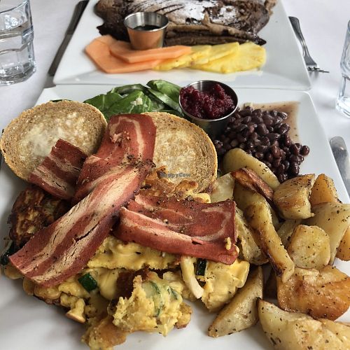 Déjeuner explosion at Vegano in Montreal