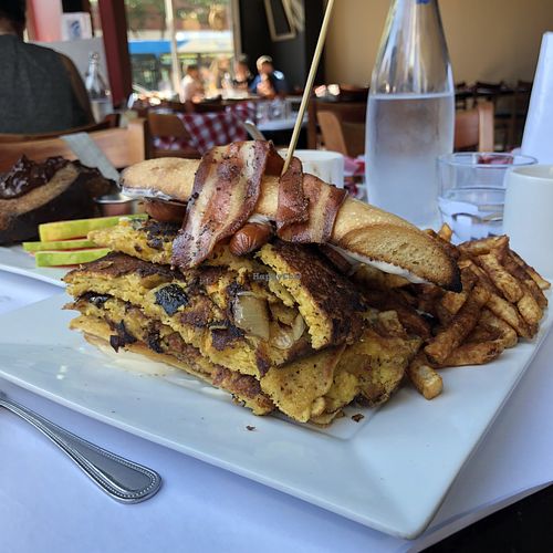 Mini sandwich at Vegano in Montreal