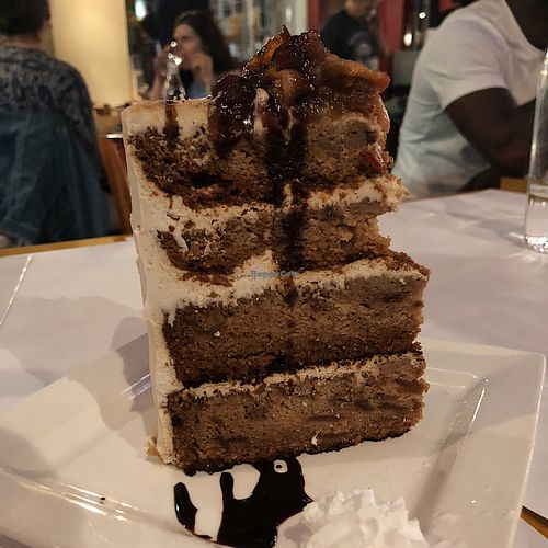 Gâteau Pomme Caramel at Vegano in Montreal