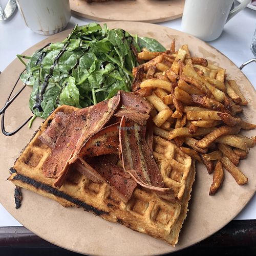 Wake n' Bacun at Vegano in Montreal