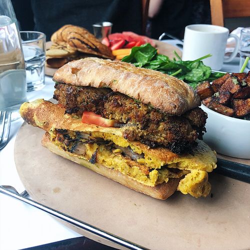 Sandwich Puck Daddy at Vegano in Montreal