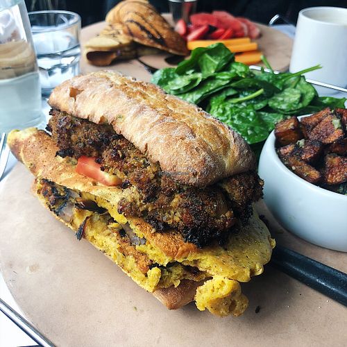 Sandwich Puck Daddy at Vegano in Montreal