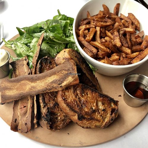 Pain doré bacun slam at Vegano in Montreal