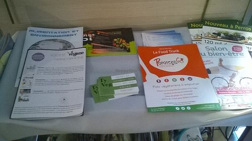 Flyers on veganism at Ty Veg in Perros-guirec