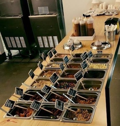 Topping bar at Eb & Bean - Division  in Portland