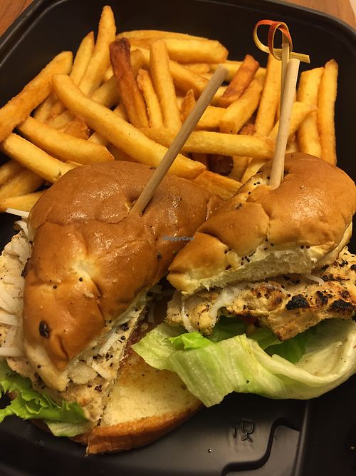 Gardein chicken & avocado sandwich, to go. The bread is vegan. To make the sandwich vegan, they sub Daiya cheese for the cheese, and leave off the mayo. Unfortunately they accidentally left off the avocado. at Yard House - La Cantera Pkwy in San Antonio