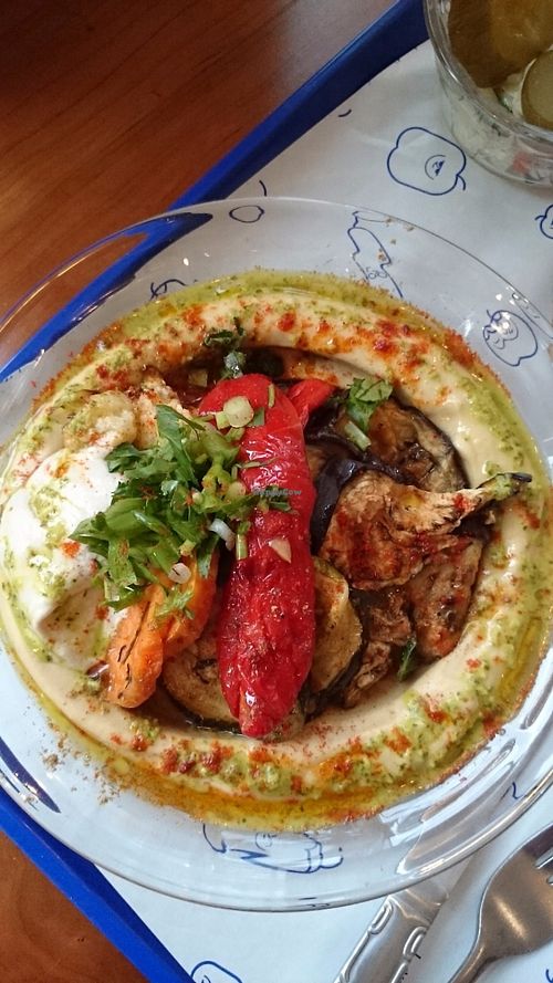 Vegetables Rave hummus plater.  at Hummusology in Philadelphia