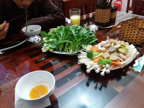 Lau (hot pot) at Cat Tuong Lan in Vinh Yen