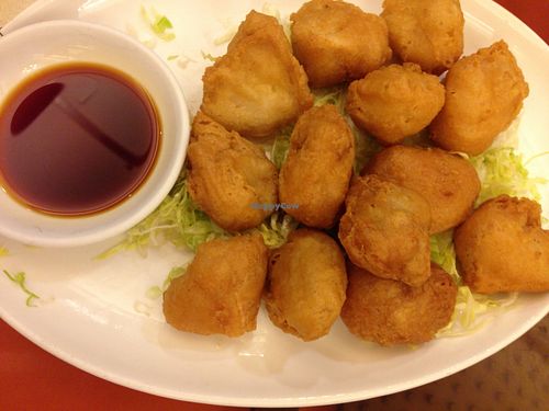 http://www.meetup.com/Meat-Free-Hong-Kong/photos/26395282/ 酥炸鮮 at Tung Fong Siu Kee Yuen 東方小祇園 in Hong Kong Island