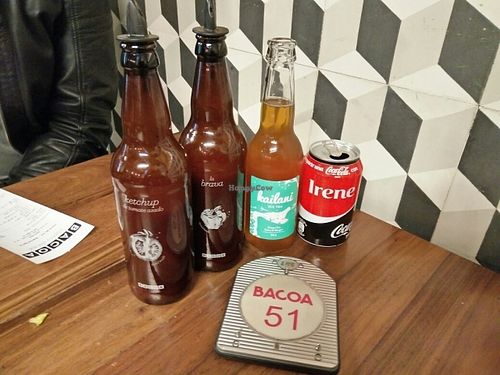 homemade ketchup and brava sauce, ginger limonade and diet coke at Bacoa - San Jeronimo in Madrid