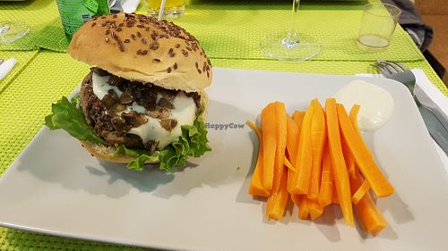 Burger at Vegana Burgers - Cais do Sodre in Lisbon