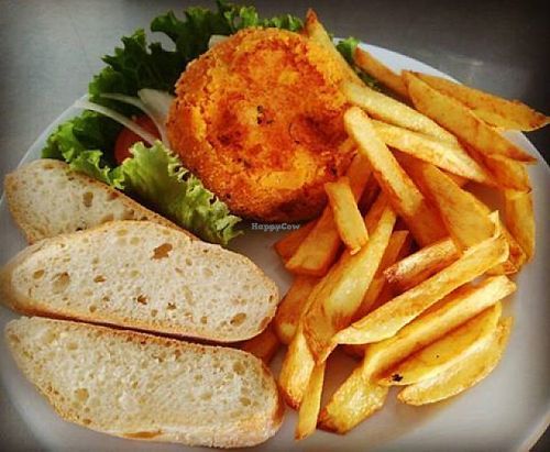 Burguer vegana con papas fritas  at Cafe Bonjour in Lanzarote