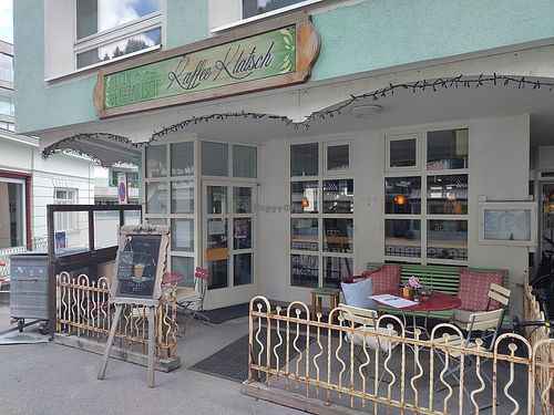  at KaffeeKlatsch in Davos Platz