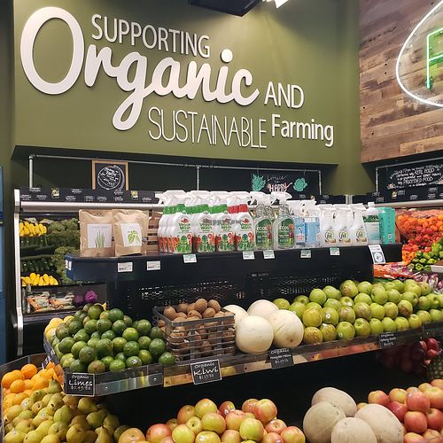 Fresh produce at Good Earth Natural Foods in Sandy