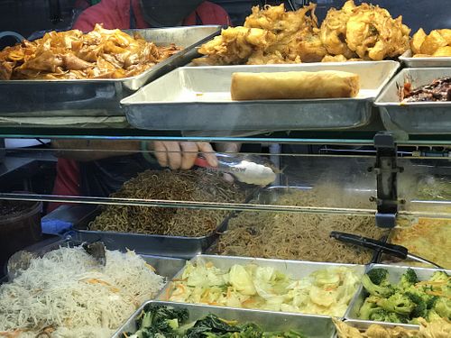 Lian yuan vegetarian  at Lian Yuan 莲缘素 in Central Singapore