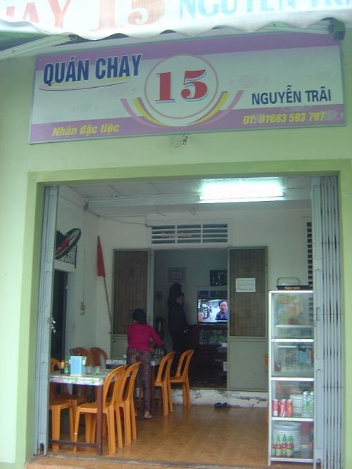 Small restaurant as seen from outside at Quan Chay 15 in Dong Ha