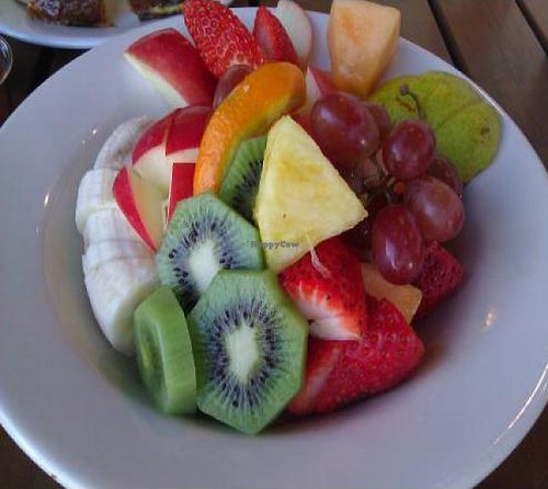 fruit plate at Figtree's Cafe in Venice