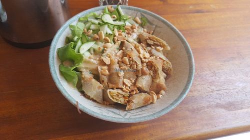 Noodle bowl with peanut sauce at Thuc Duong Bao An - Bao An Macrobiotic in Da Nang