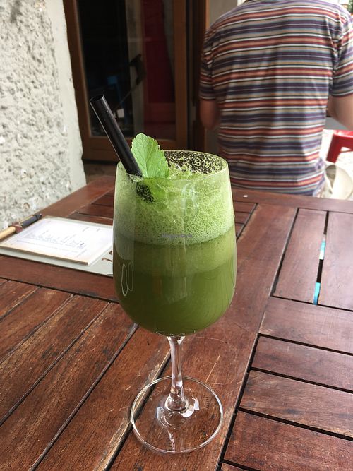 smoothie at 1990 Vegan Living in Berlin