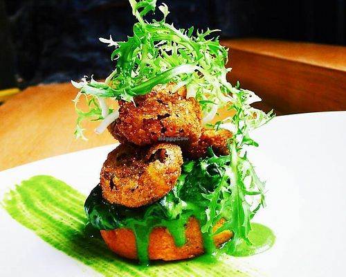 Baked sweet potato with mushrooms and spinach at Fresh - Zhukovke in Moscow