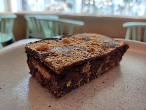 Vegan ginger crunch at Fig and Sparrow in Manchester