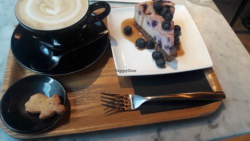 Coffee, cheesecake and cookie at Kaffabar in Brussels